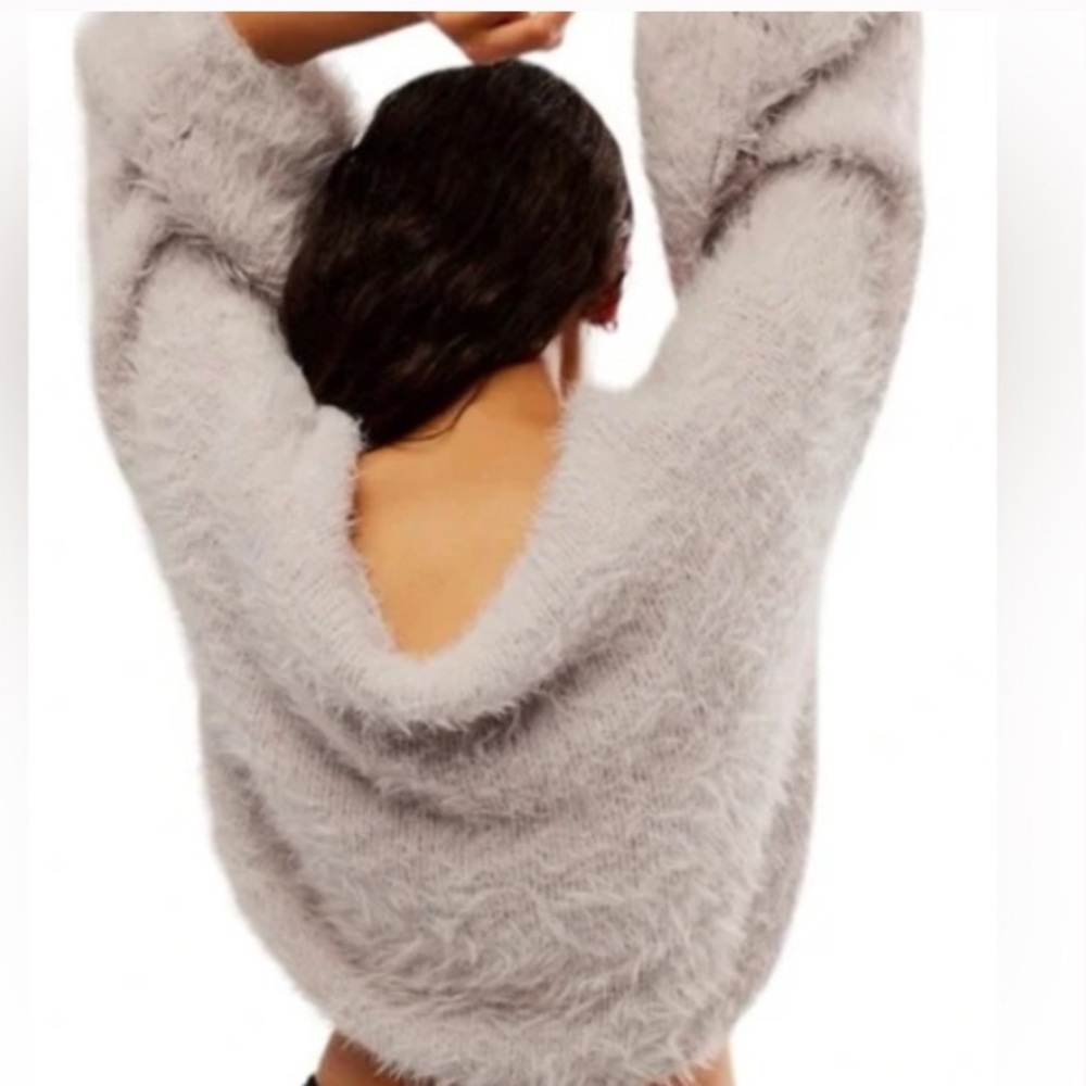 Free People Flurry Sweater NWOT In Lilac Frost - Picture 4 of 8